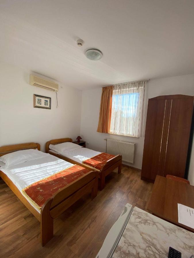 Bed and Breakfast Naphaz Panzio Tiszafüred Zewnętrze zdjęcie